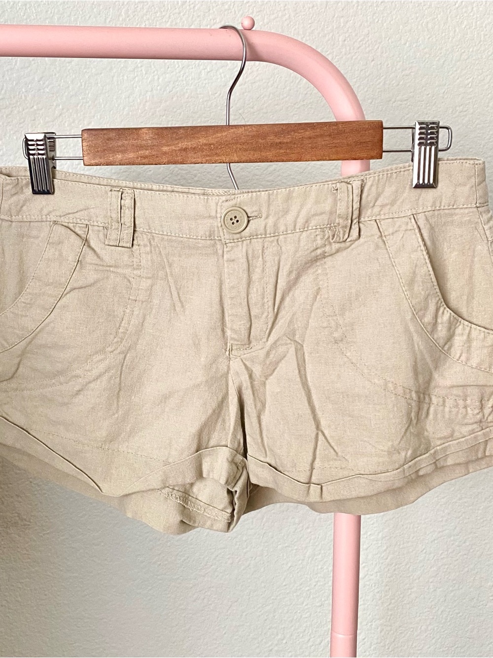 Y2K Miley Cyrus Beige Women's Linen Blend Casual Shorts